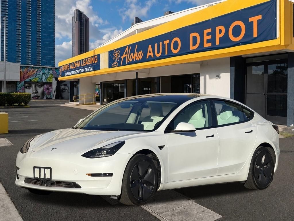 2022 TESLA Model 3