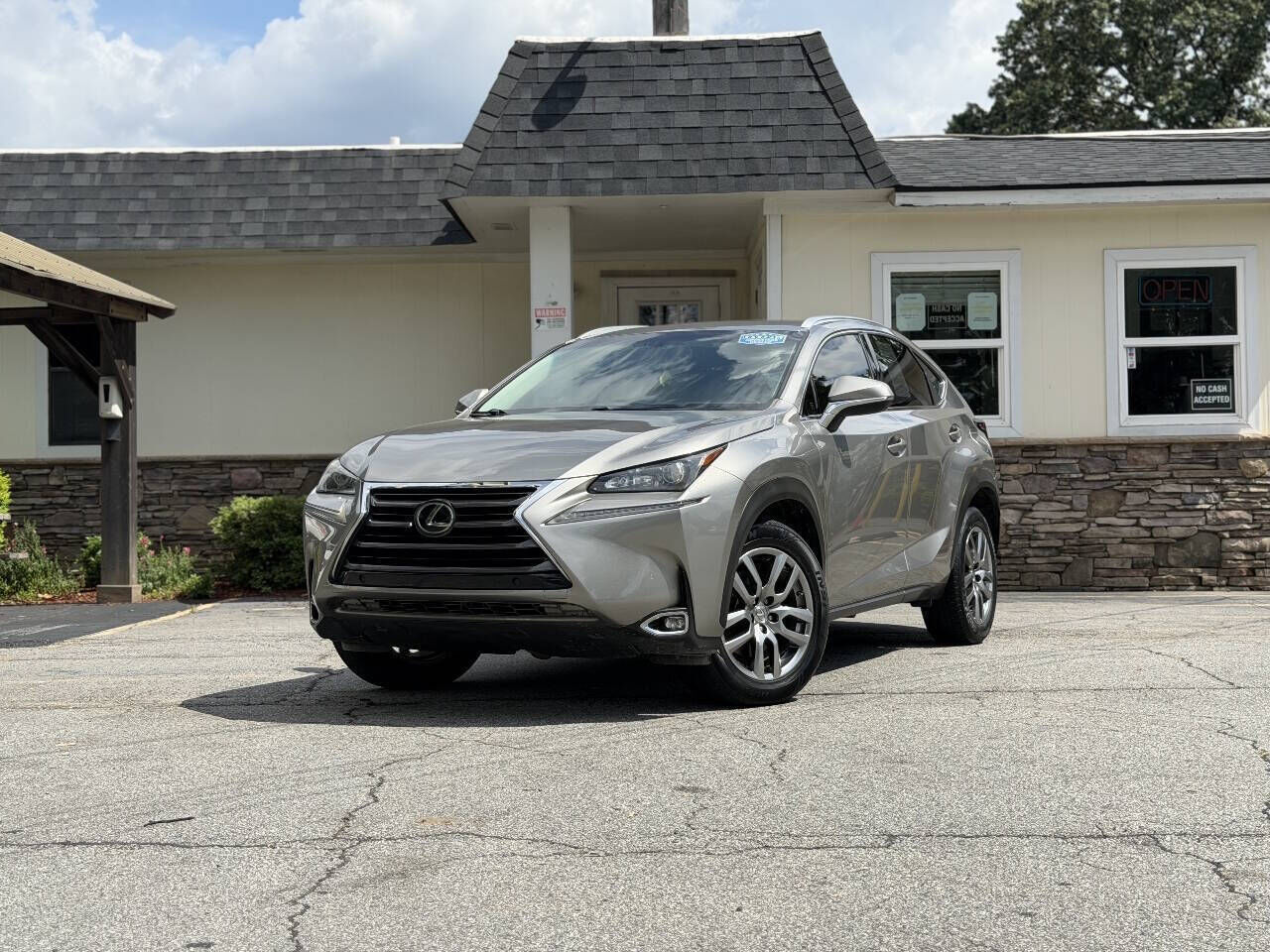 2015 LEXUS NX
