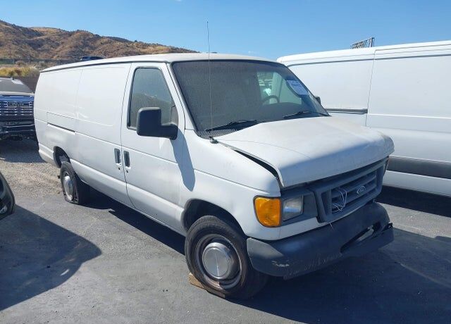 2003 FORD E-250