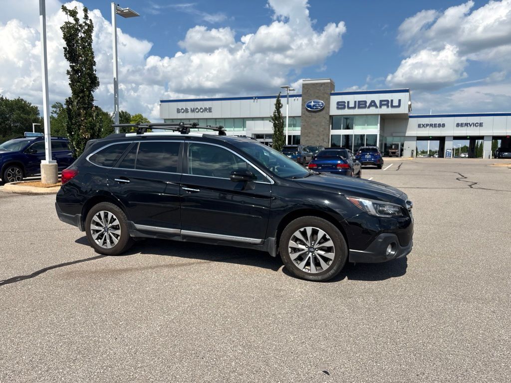 2018 SUBARU Outback