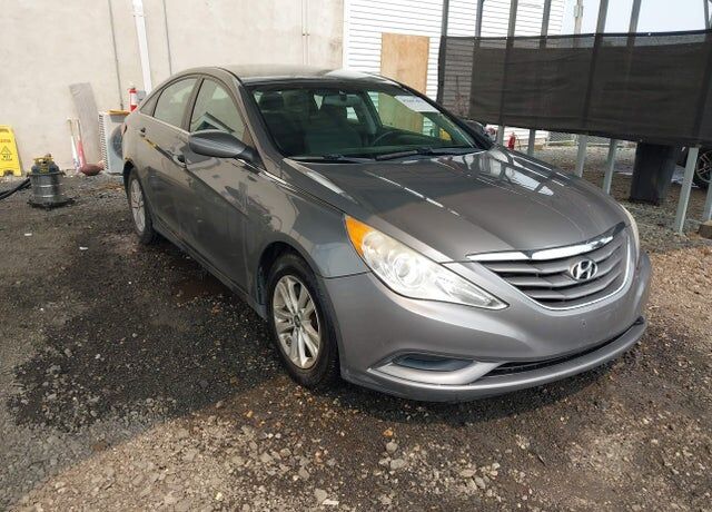 2013 HYUNDAI Sonata