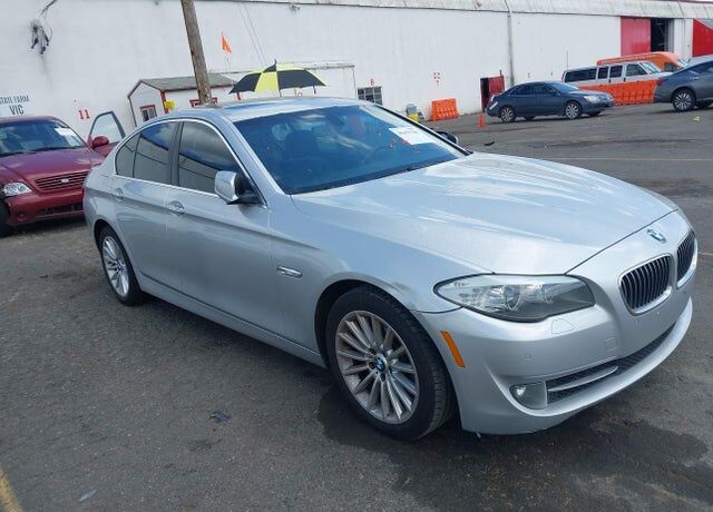 2013 BMW 5 Series