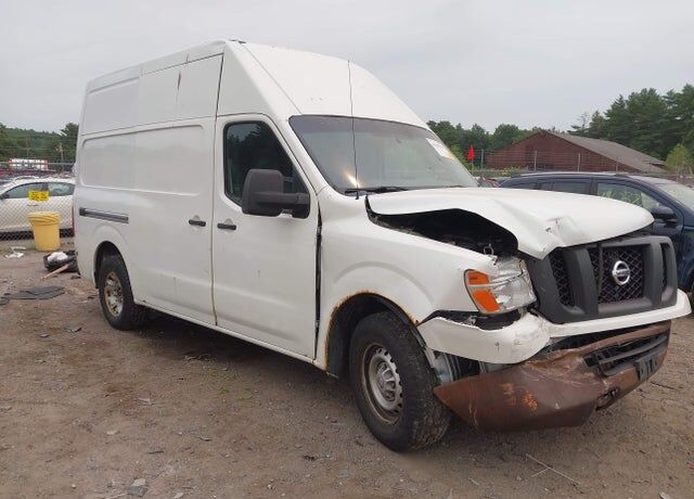 2017 NISSAN NV
