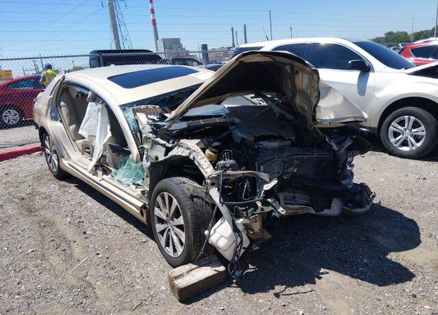 2011 TOYOTA Avalon