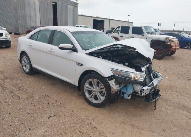 2015 FORD Taurus