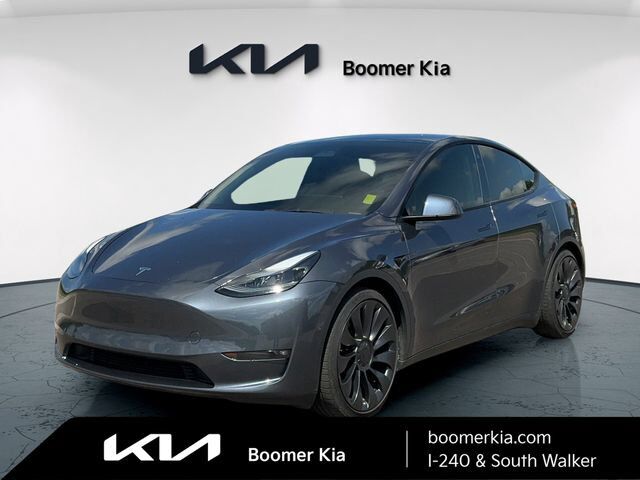 2022 TESLA Model Y
