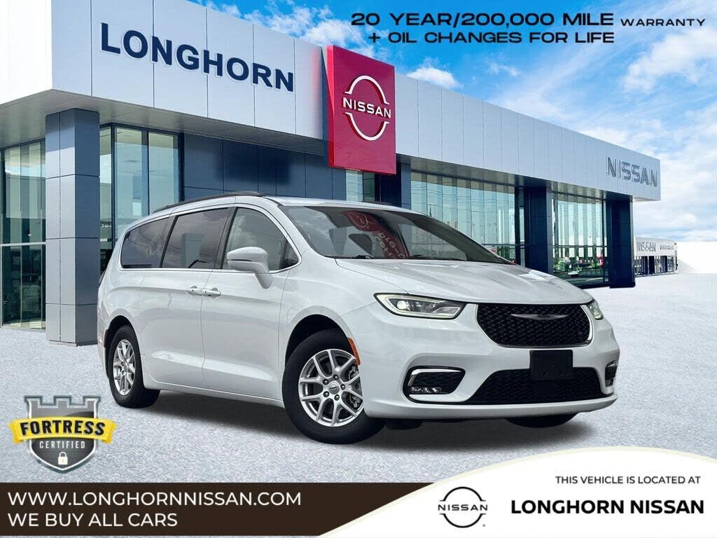 2022 CHRYSLER Pacifica