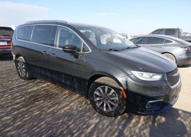 2021 CHRYSLER Pacifica