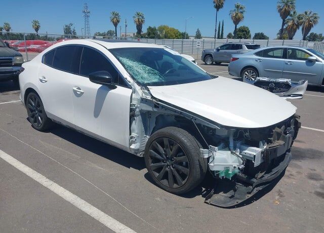 2021 MAZDA Mazda3