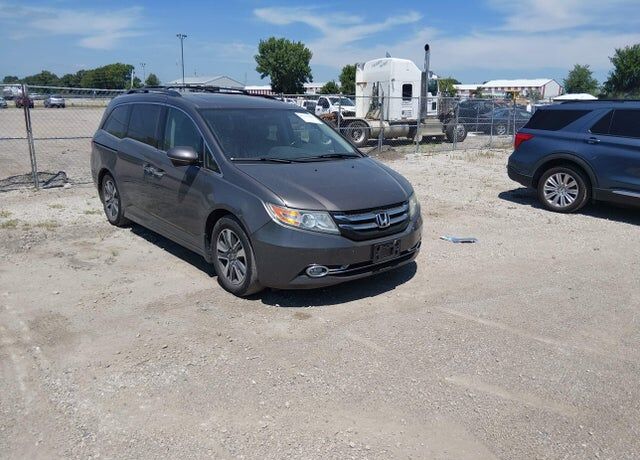 2015 HONDA Odyssey