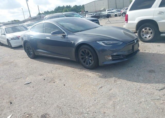 2018 TESLA Model S