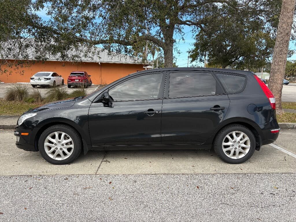 2009 HYUNDAI Elantra Touring