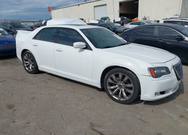 2014 CHRYSLER 300
