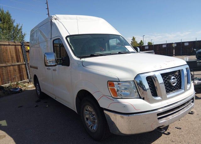2017 NISSAN NV