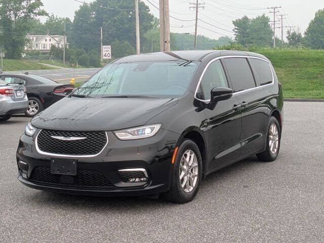 2024 CHRYSLER Pacifica