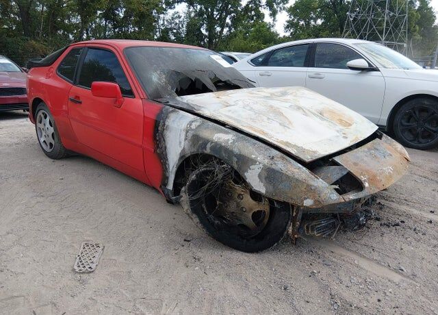 1989 PORSCHE 944