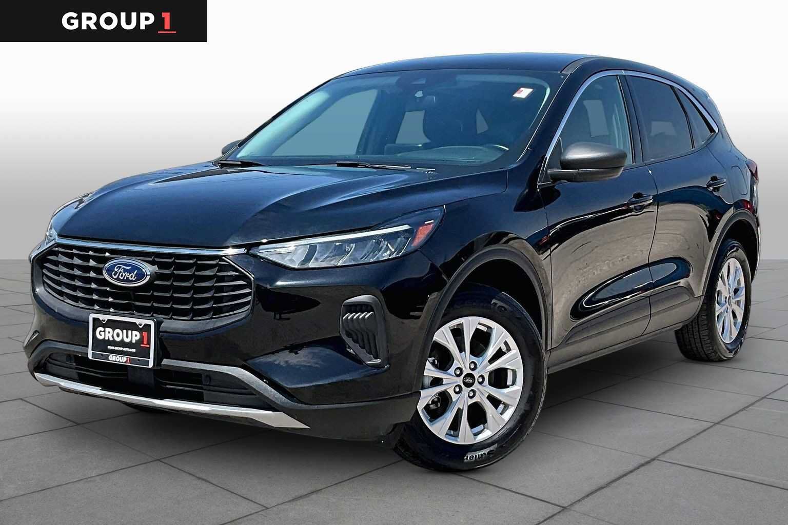 2024 FORD Escape