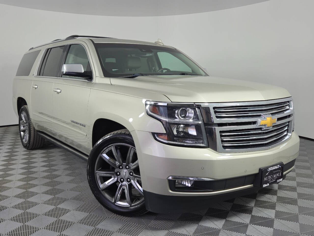 2015 CHEVROLET Suburban