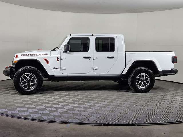 2025 JEEP Gladiator