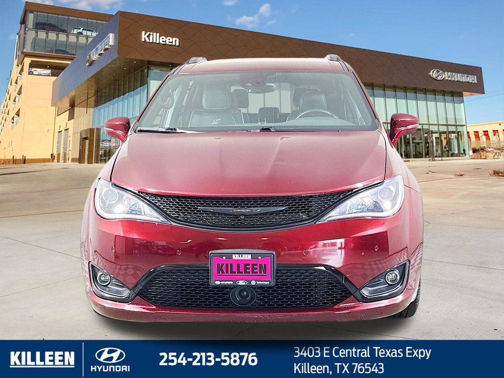 2019 CHRYSLER Pacifica