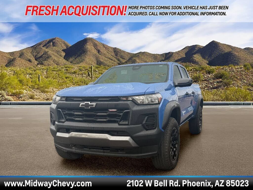 2025 CHEVROLET Colorado