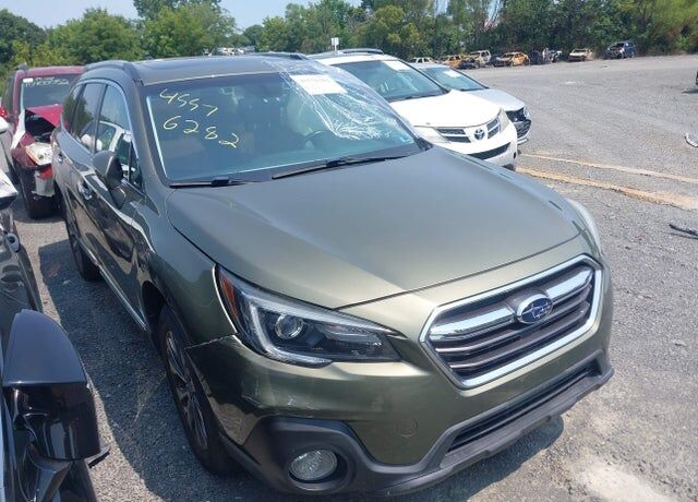 2018 SUBARU Outback