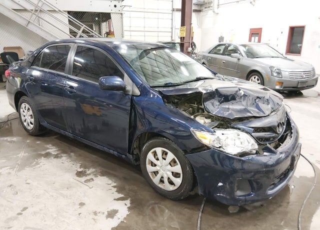 2011 TOYOTA Corolla