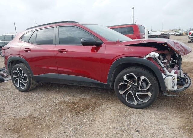 2024 CHEVROLET Trax