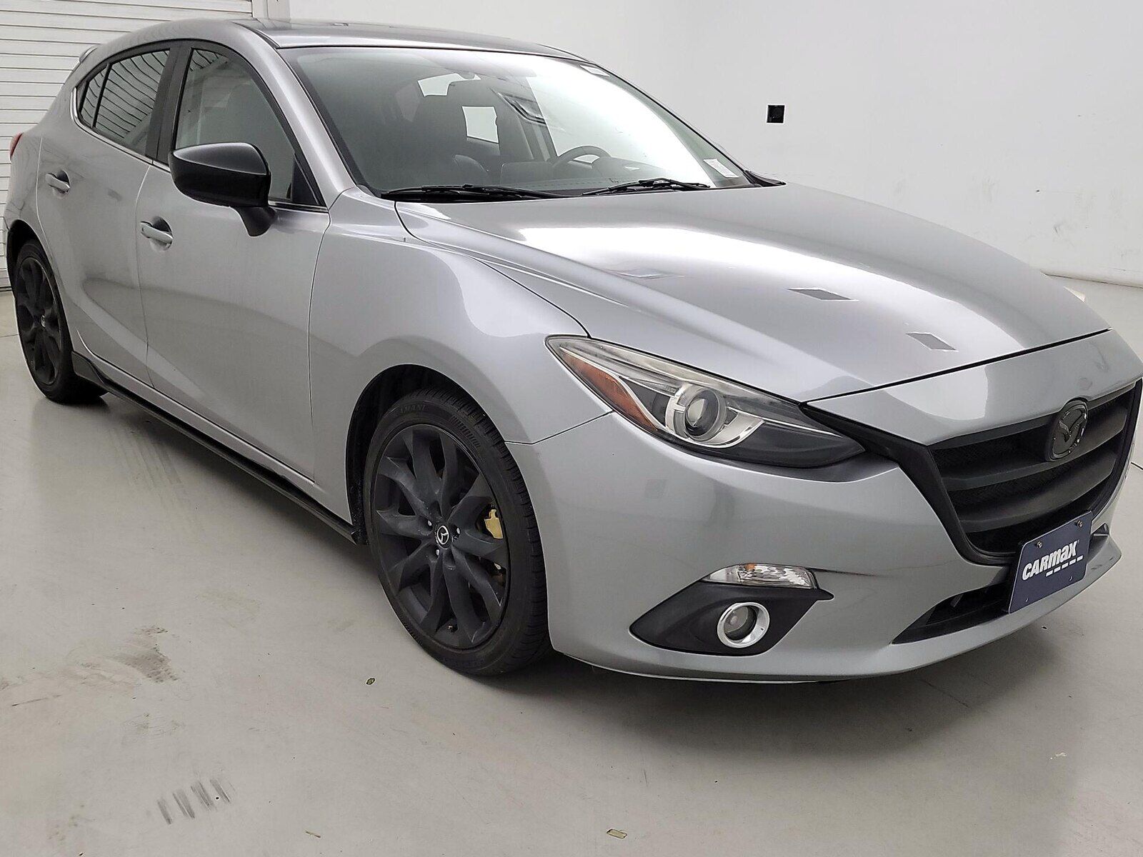 2016 MAZDA Mazda3