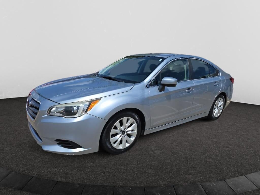 2017 SUBARU Legacy