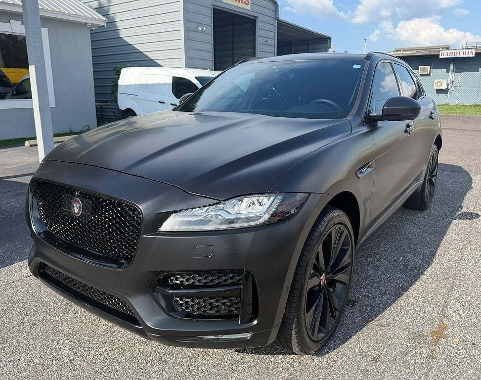 2019 JAGUAR F-Pace