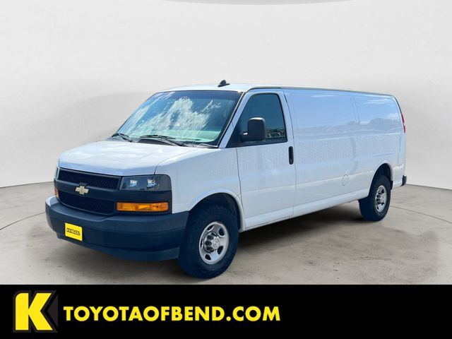2020 CHEVROLET Express