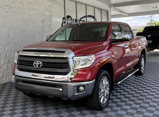 2017 TOYOTA Tundra