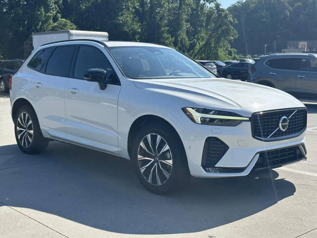 2024 VOLVO XC60