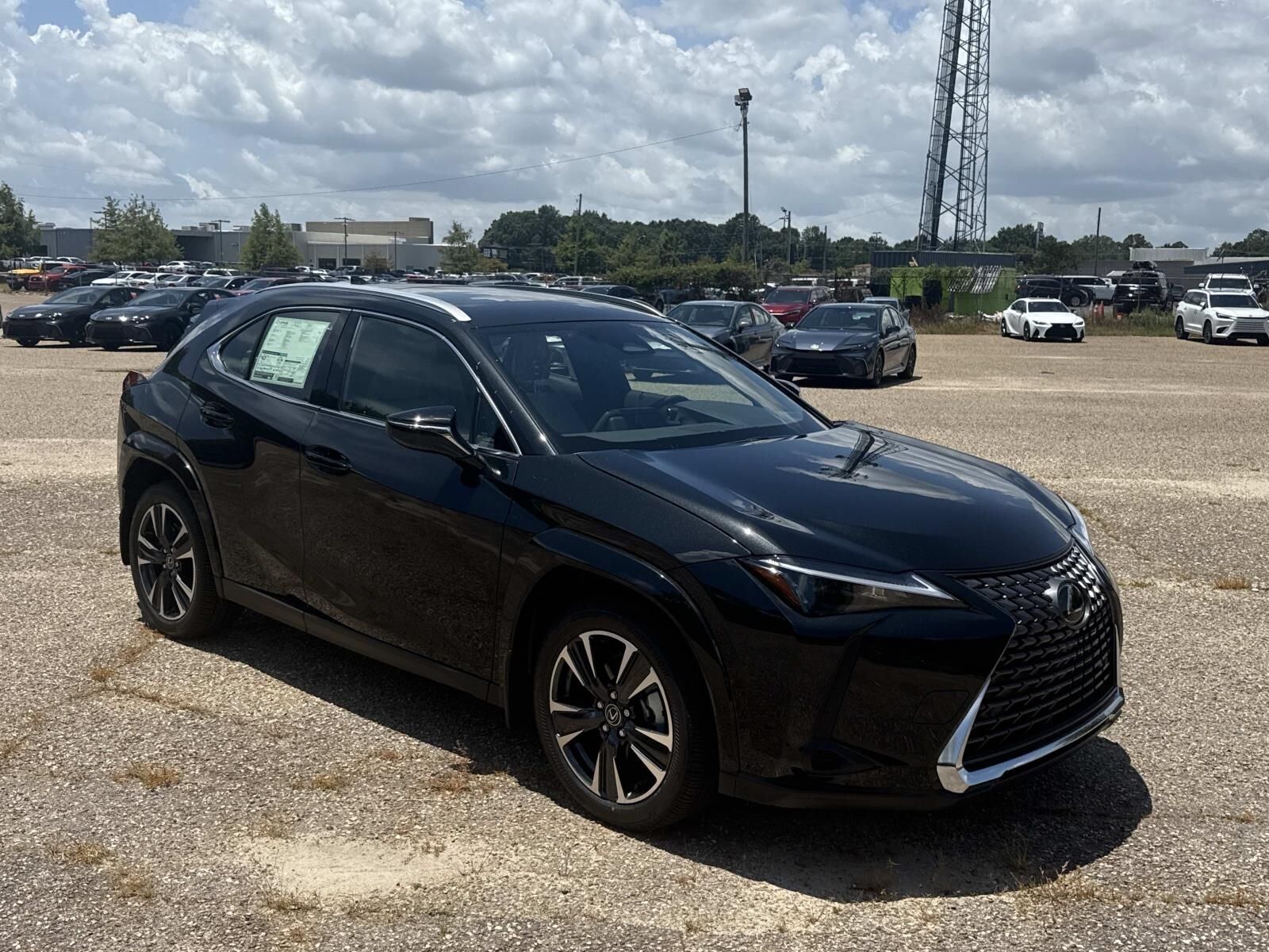 2026 LEXUS UX