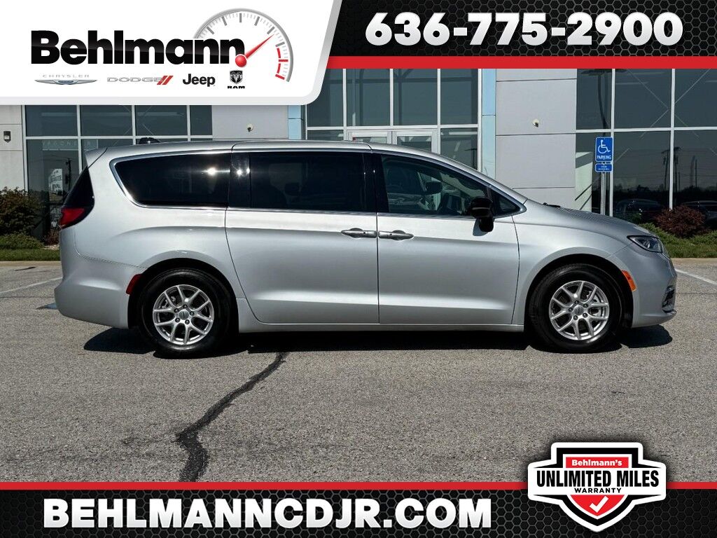 2024 CHRYSLER Pacifica