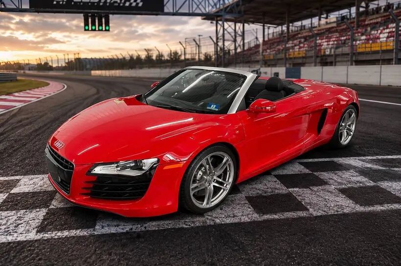 2011 AUDI R8