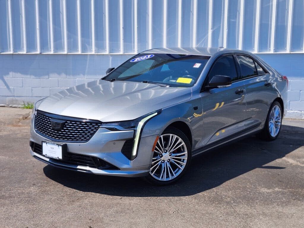 2023 CADILLAC CT4