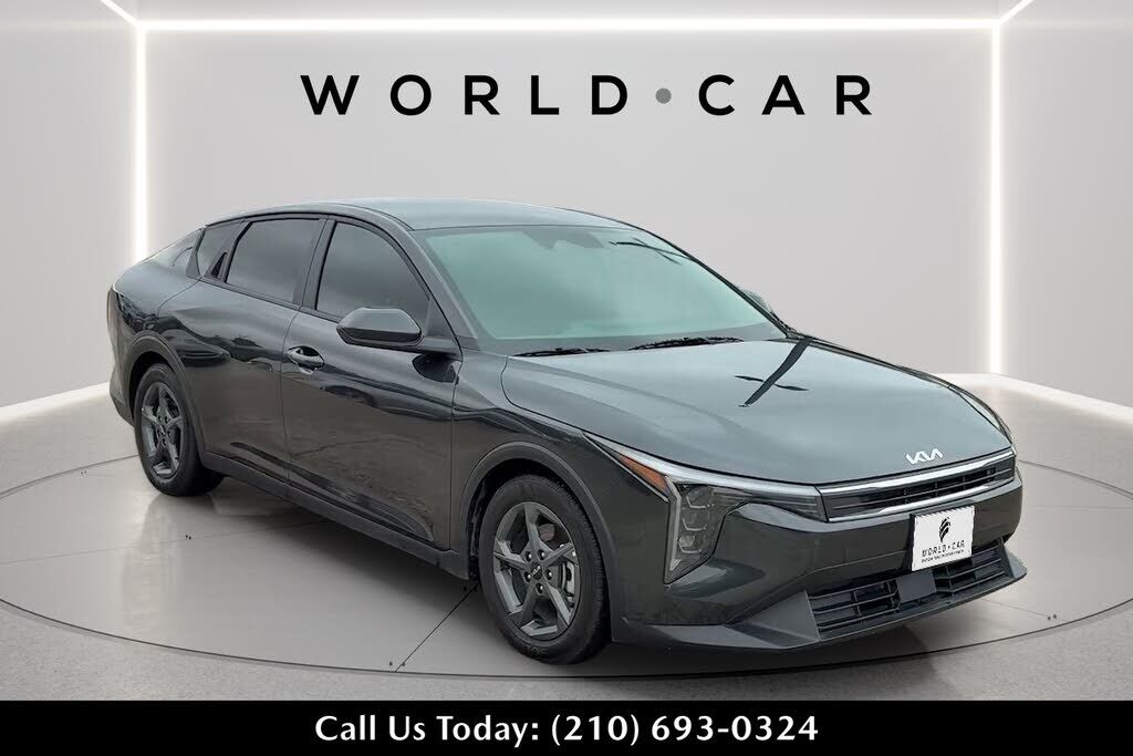 2025 KIA K4