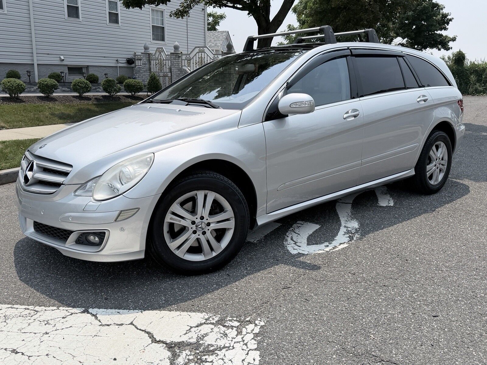 Mercedes-Benz R-Class