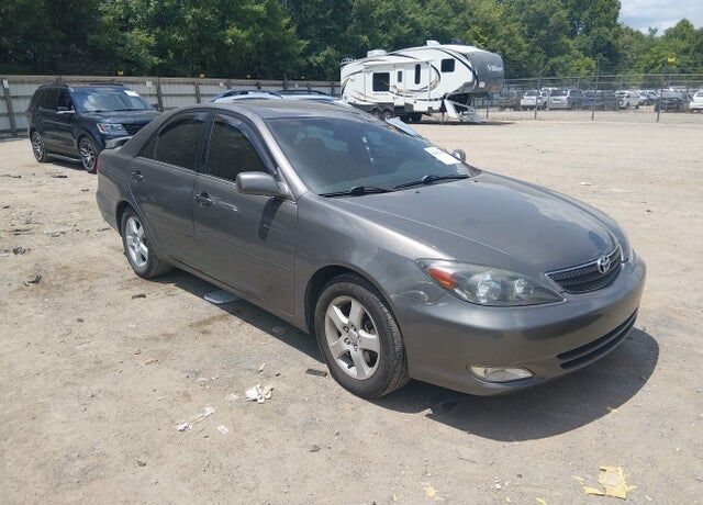 2002 TOYOTA Camry