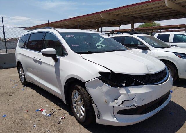 2021 CHRYSLER Voyager