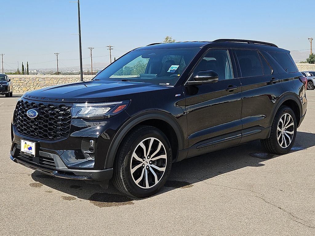 2025 FORD Explorer