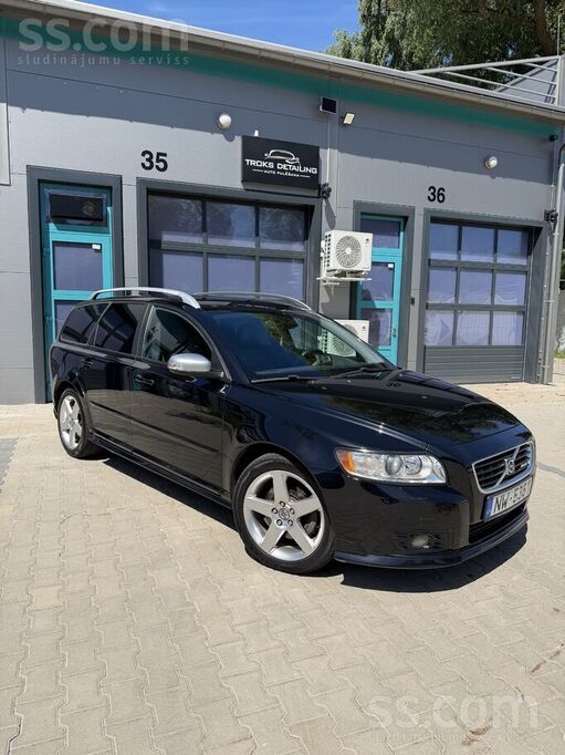 Volvo V50
