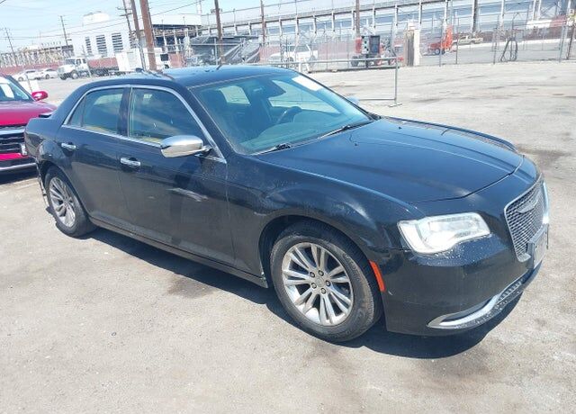 2016 CHRYSLER 300