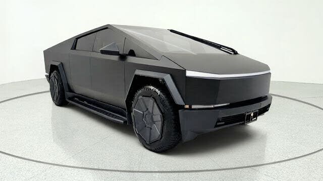 2024 TESLA Cybertruck