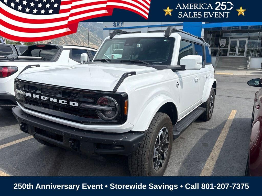 2023 FORD Bronco