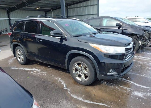 2016 TOYOTA Highlander