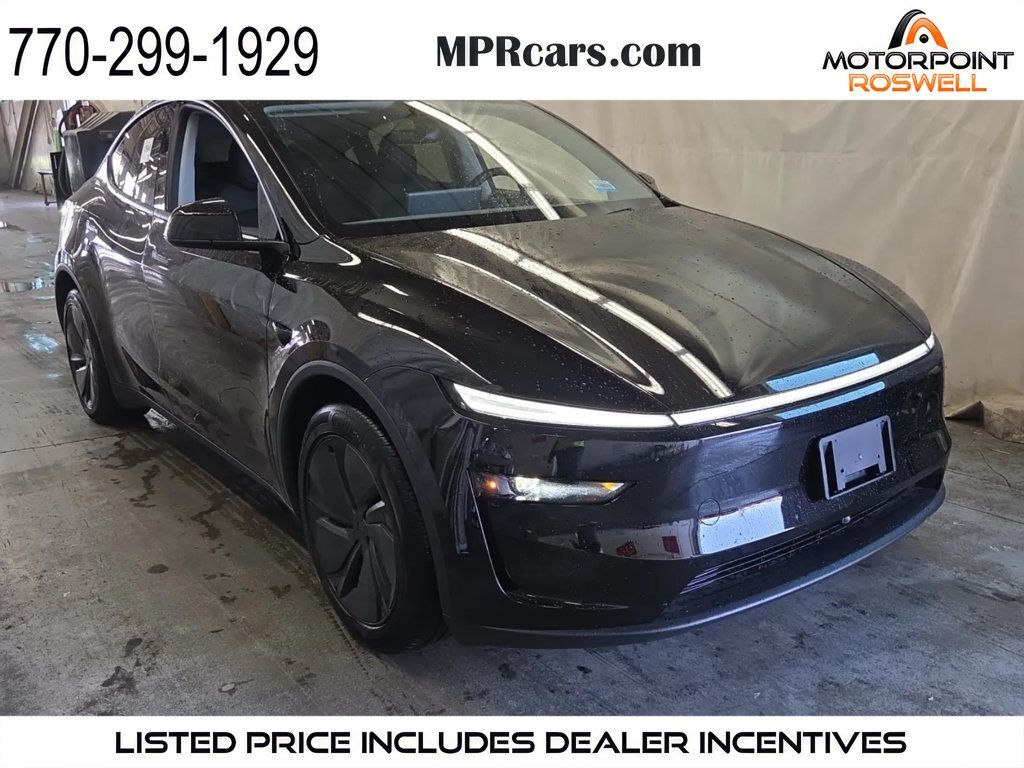 2026 TESLA Model Y