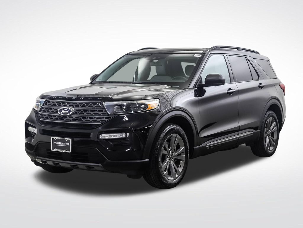 2021 FORD Explorer
